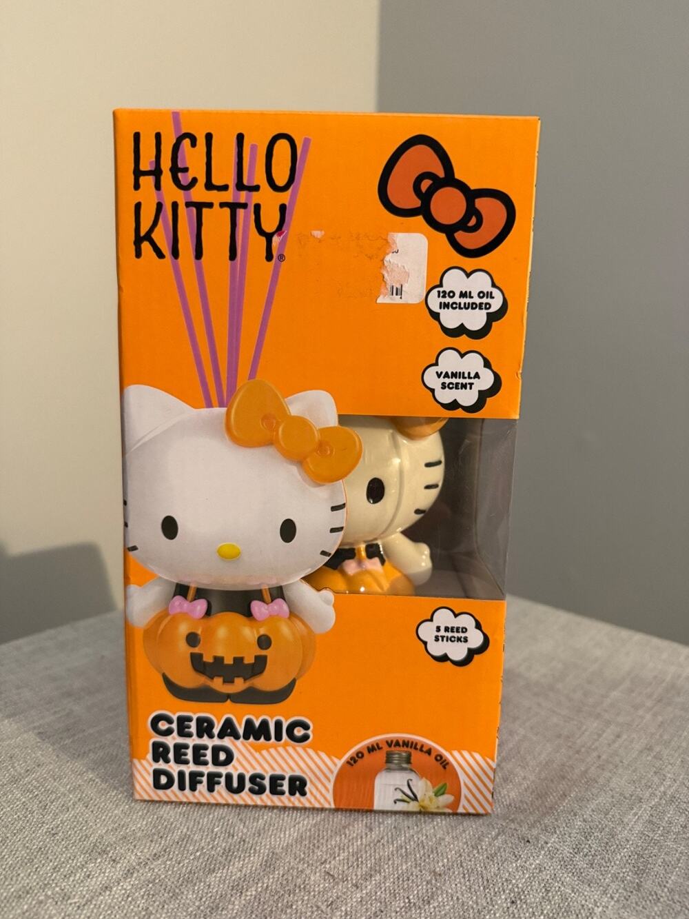 🎃 Hello Kitty Halloween Ceramic Reed Diffuser Vanilla Scent w/ Box 🎀